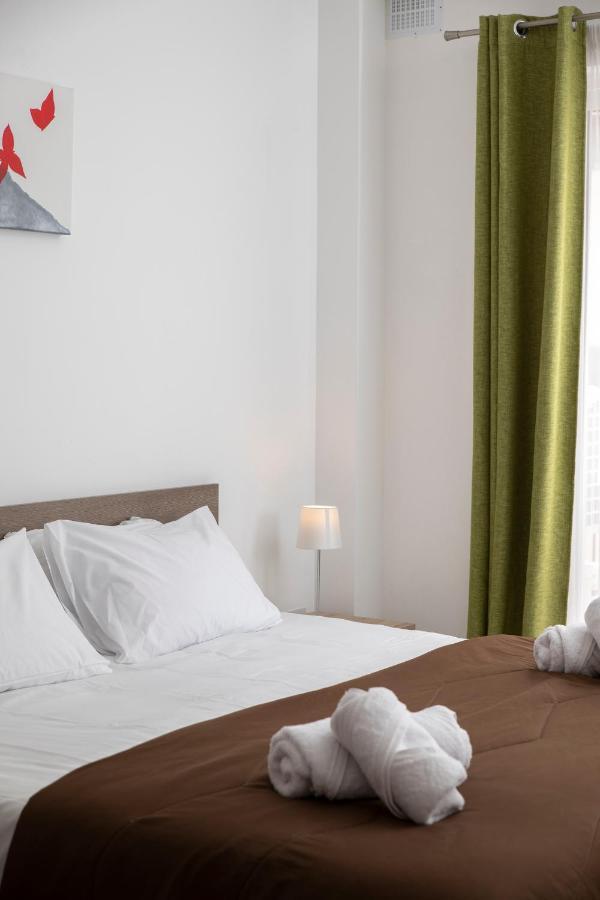 Sea View Apartment 2 Bedrooms 2 Bathrooms, 2 Minutes Away From The Sea Saint Julian's Екстер'єр фото