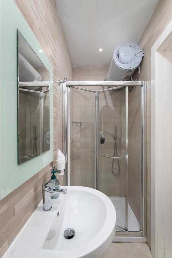 Sea View Apartment 2 Bedrooms 2 Bathrooms, 2 Minutes Away From The Sea Saint Julian's Екстер'єр фото