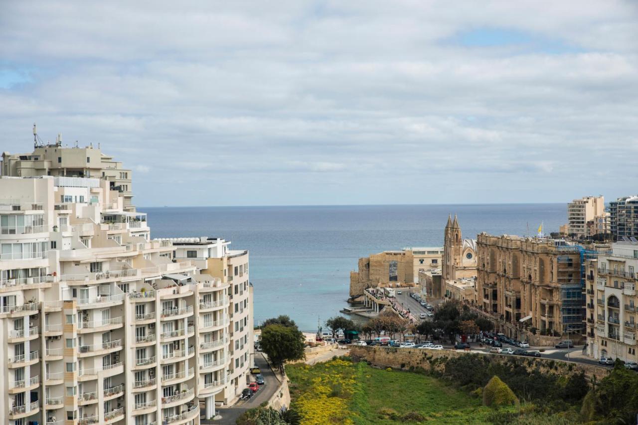 Sea View Apartment 2 Bedrooms 2 Bathrooms, 2 Minutes Away From The Sea Saint Julian's Екстер'єр фото